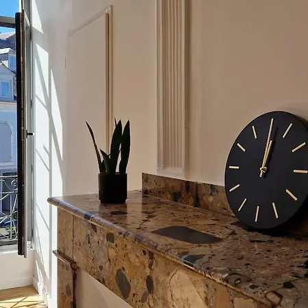 Apartmán La Parqueterie - 2 Pas Des Thermes - 6 Voyageurs