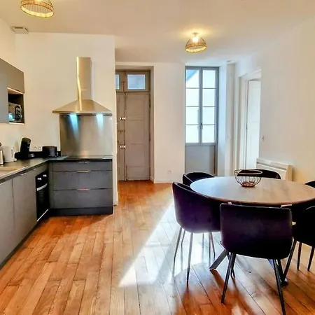 La Parqueterie - 2 Pas Des Thermes - 6 Voyageurs Apartmán Bagnères-de-Bigorre